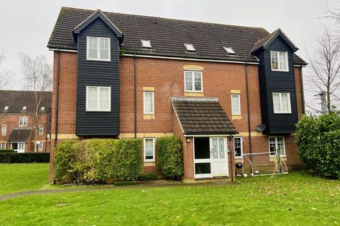 2 bedroom flat for sale, HARBURY COURT, NEWBURY RG14