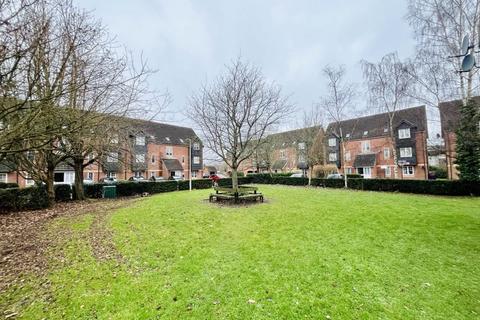 2 bedroom flat for sale, HARBURY COURT, NEWBURY RG14