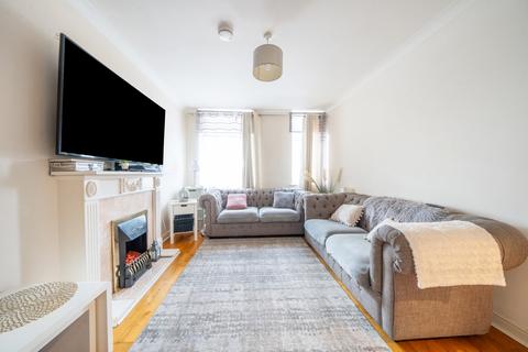 2 bedroom apartment for sale, Hartington Road, London