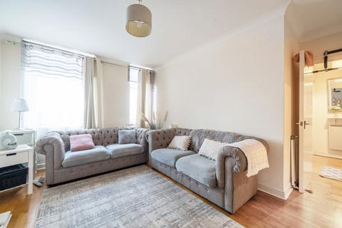2 bedroom apartment for sale, Hartington Road, London