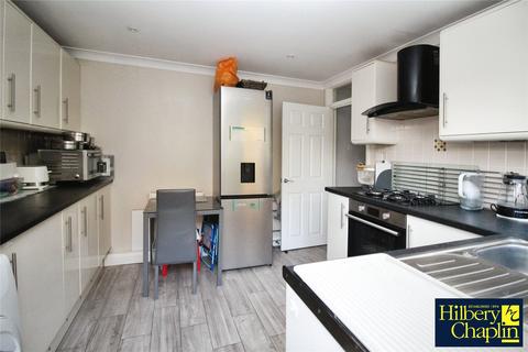 80 Ravensbourne Crescent, Romford, RM3 0UB