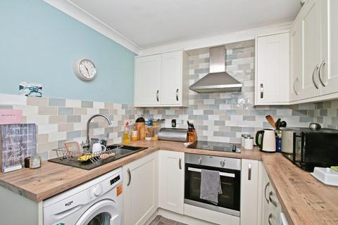 2 bedroom flat for sale, Brook Place, Falmouth TR11