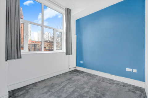 2 bedroom flat to rent, Bernhard Baron House, 71 Henriques Street, London