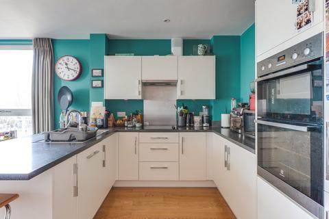 2 bedroom flat for sale, 4 Hoe Street, London E17