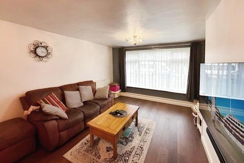 2 bedroom maisonette for sale, Poynders Hill, Hemel Hempstead HP2