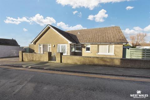 3 bedroom detached bungalow for sale, St Davids Haverfordwest