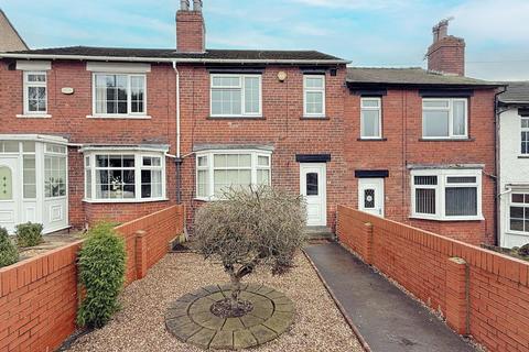 3 bedroom terraced house for sale, Silver Royd Hill, Leeds