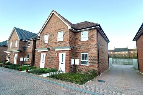 3 bedroom semi-detached house for sale, Spitfire Drive, Brough