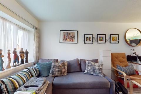 1 bedroom flat for sale, Winton Street, Bristol