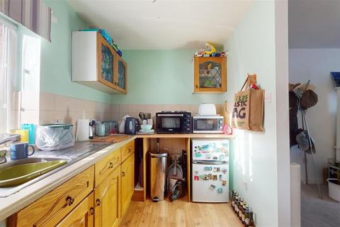 1 bedroom flat for sale, Winton Street, Bristol