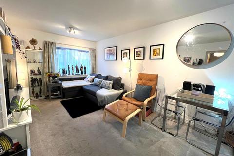 1 bedroom flat for sale, Winton Street, Bristol