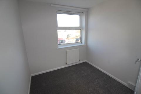 3 bedroom duplex to rent, Parton Road, Aylesbury HP20