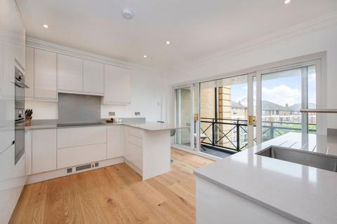 3 bedroom flat for sale, Wyatt Drive, Barnes, London