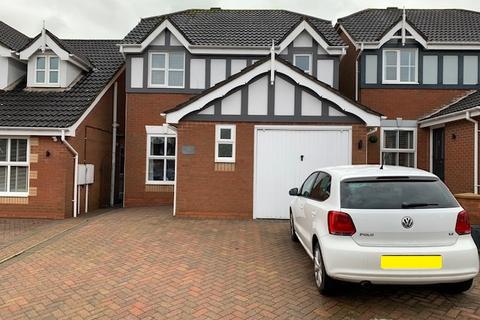 3 bedroom detached house for sale, Silkstone Close, Swadlincote, DE11