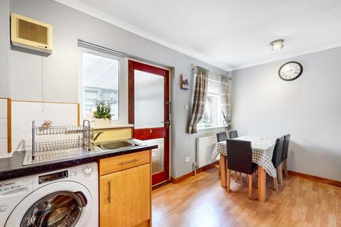 31 Southend Drive, Strathaven, ML10 6QT