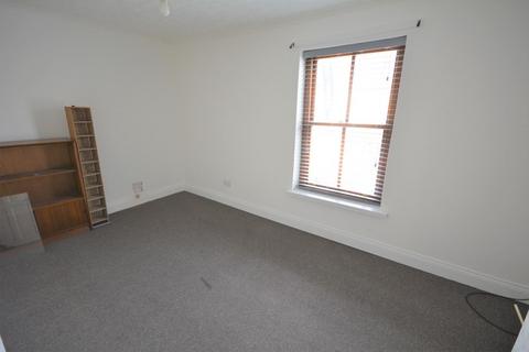 2 bedroom apartment to rent, Main Street, Shildon