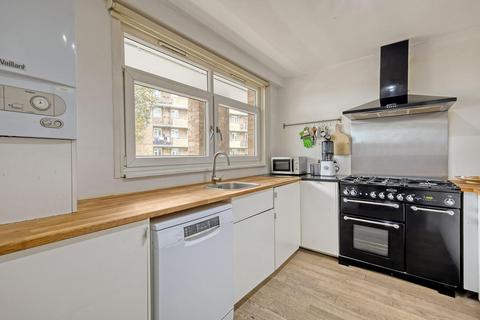 25 Portman Place, London, E2 0LG