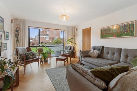 35 Baveney Road, Worcester, WR2 6DS