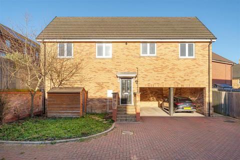 2 bedroom flat for sale, Radcliffe Mews, New Cardington