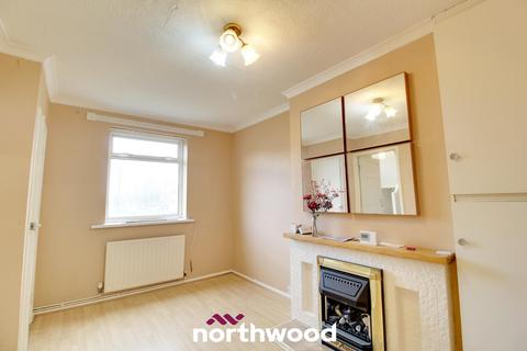 2 bedroom semi-detached house to rent, Morrison Drive, Doncaster DN11