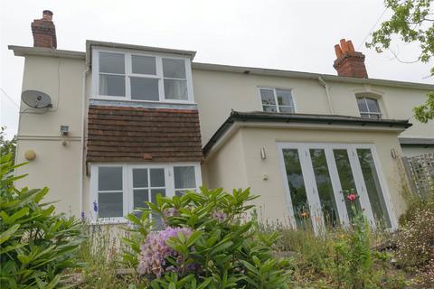 2 bedroom semi-detached house to rent, Lodge Hill Road, Farnham GU10