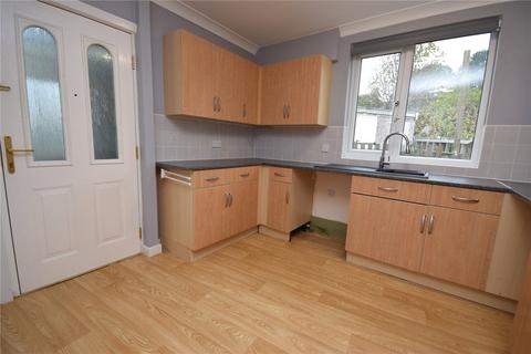 2 bedroom semi-detached house to rent, Iveson Rise, Leeds, West Yorkshire