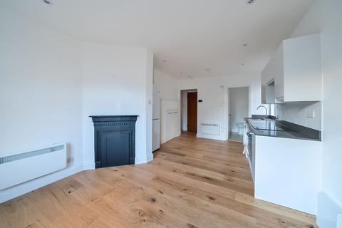undefined, Cricklewood Lane, Childs Hill, London, NW2