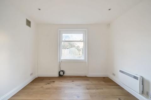 undefined, Cricklewood Lane, Childs Hill, London, NW2