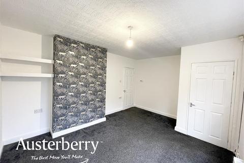 2 bedroom semi-detached house to rent, Dorchester Walk, Stoke-On-Trent ST2