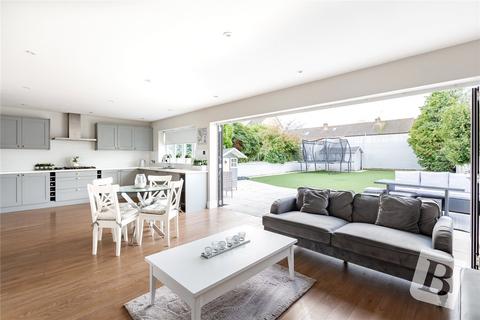 79 Berwick Road, Rainham, RM13 9QL