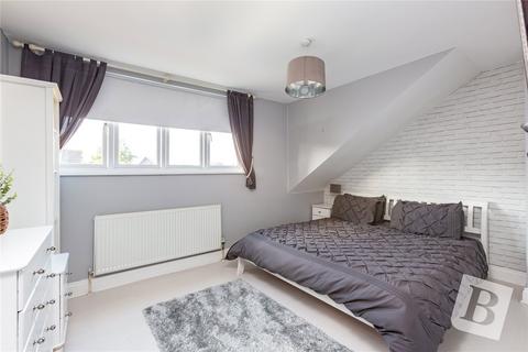 79 Berwick Road, Rainham, RM13 9QL