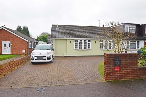 3 bedroom semi-detached bungalow for sale, St. Margarets Drive, Gillingham