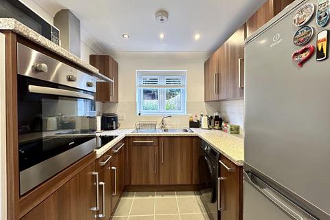 86 Cambridge Road, Ely, CB7 4HU