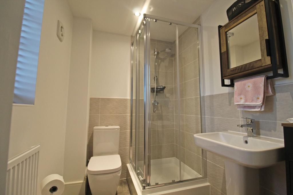 Ensuite