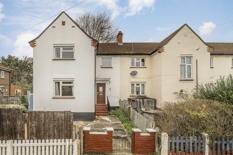 3 bedroom end of terrace house for sale, Cherry Crescent, Brentford TW8