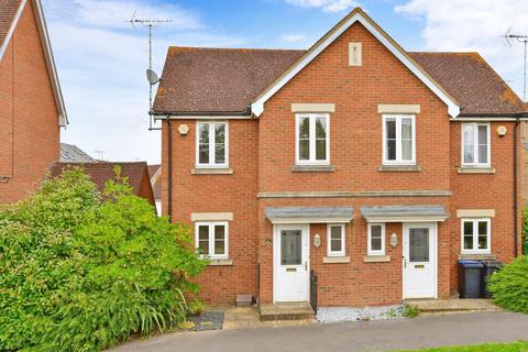 3 bedroom semi-detached house to rent, Homersham Canterbury CT1