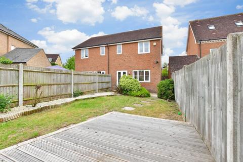 3 bedroom semi-detached house to rent, Homersham Canterbury CT1