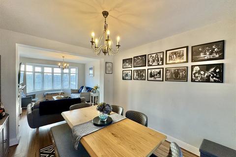 13 Dunclair Park, Plymouth, PL3 6DJ