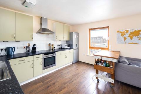 2 bedroom flat for sale, Ermine Mews, Laburnum Street, London, E2