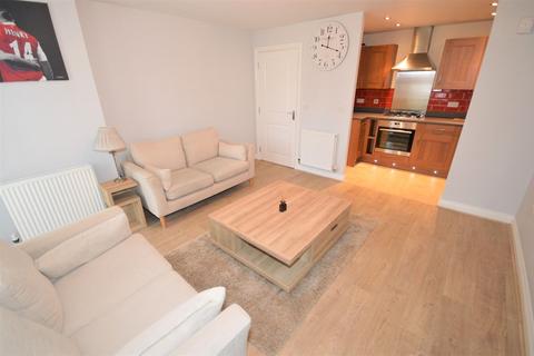 2 bedroom flat for sale, Scarlett Avenue, Aylesbury HP22