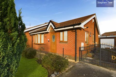 2 bedroom semi-detached house for sale, Dunbar Close, Blackpool, FY4