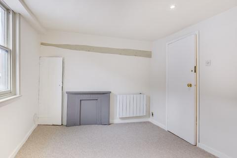 2 bedroom apartment to rent, Church Street, Woodbridge