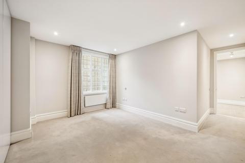 2 bedroom flat to rent, Sloane Street, Knightsbridge, London, SW1X