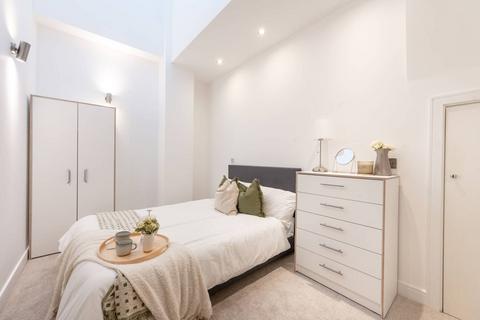 undefined, Fraser Road, Perivale, Greenford, UB6