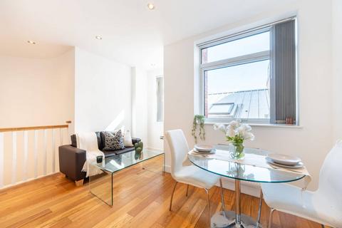 1 bedroom flat for sale, Fraser Road, Perivale, Greenford, UB6