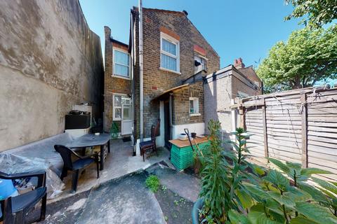 75 Chadwin Road, London, E13 8ND