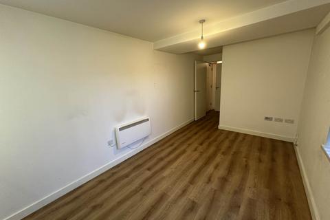 1 bedroom apartment to rent, Swinton Hall Road, Manchester M27