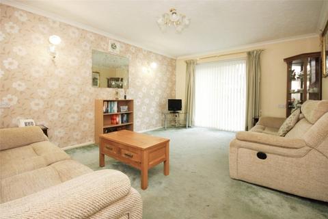 2 bedroom bungalow for sale, Pine Close, Wickford, Essex, SS12