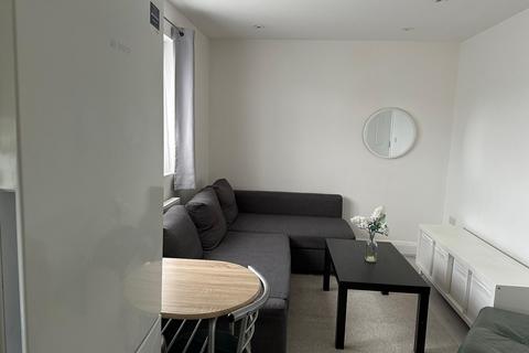 1 bedroom flat to rent, Watford way, NW44TE