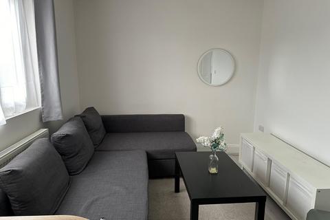 1 bedroom flat to rent, Watford way, NW44TE